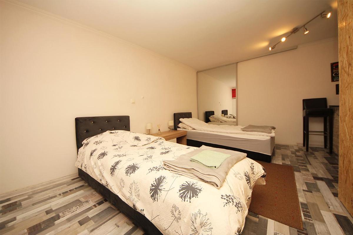 Family Residence Center Sarajevo Bagian luar foto